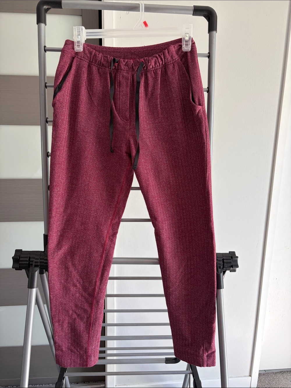 Lululemon Casual Drawstring Pants - Burgundy